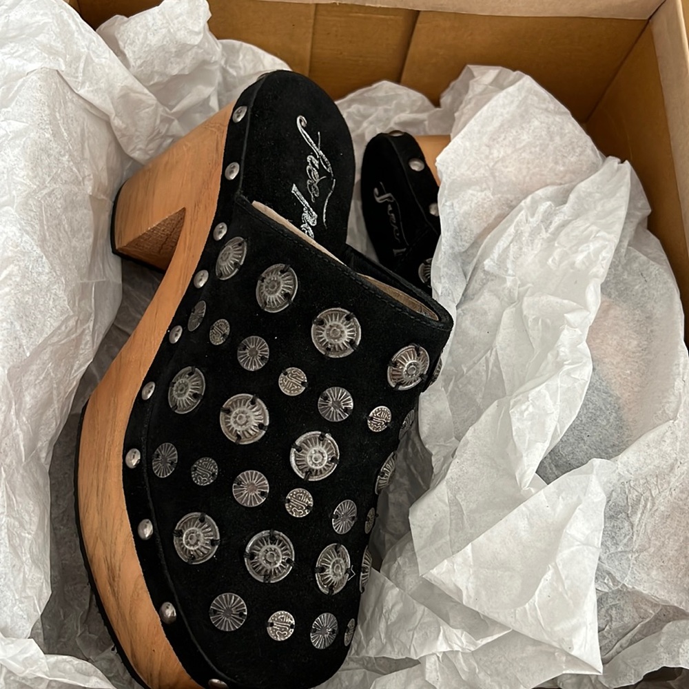 Freepeople clog